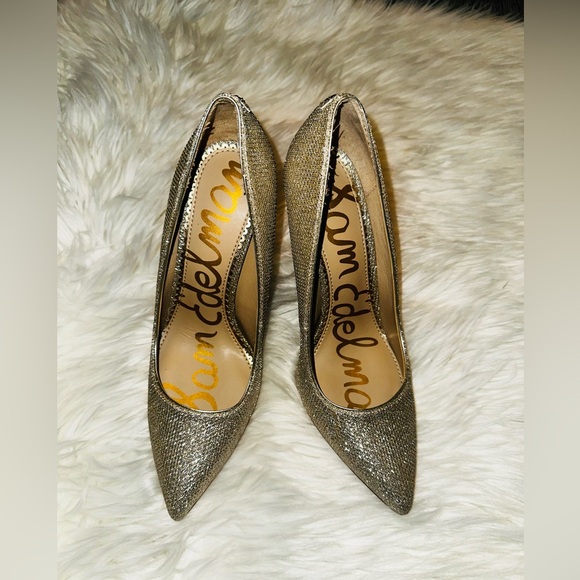 Sam Edelman Danna Light Gold Mesh Pumps - Picture 2 of 7